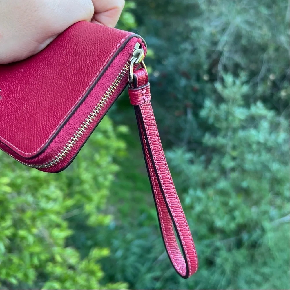COACH Medium Wallet Red w Gold Hardware Wrist Strap Attached